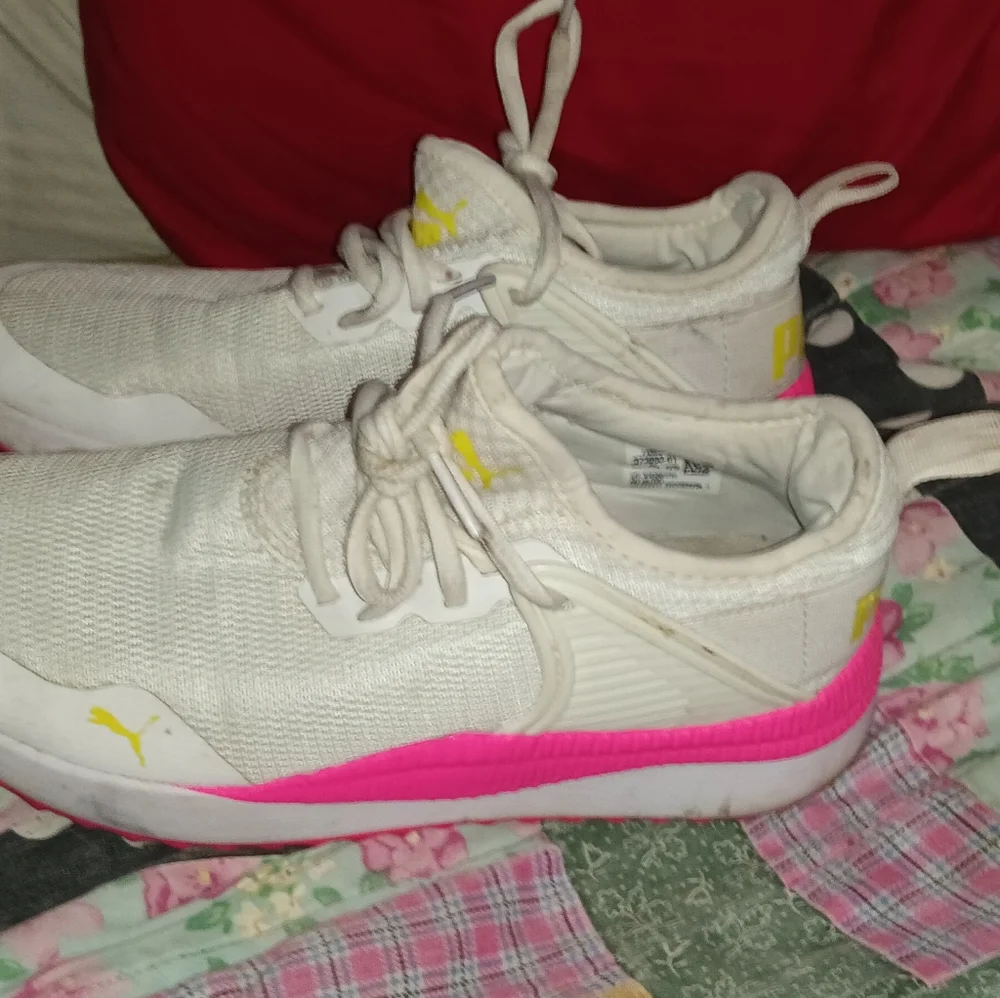 Girls puma pacer tennis shoes - Picture 3 of 4